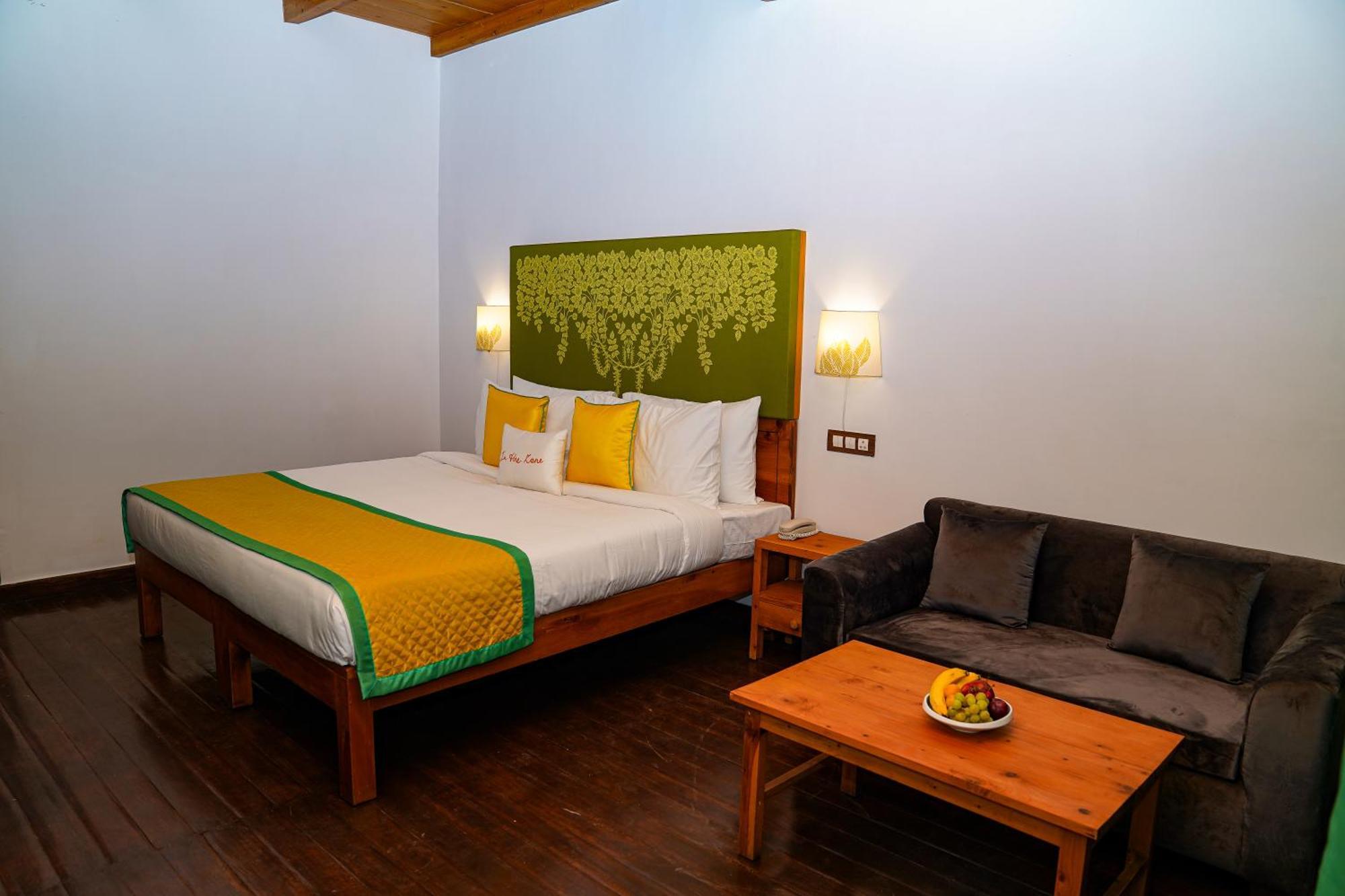 Hotel Zone Connect By The Park, Manali Esterno foto