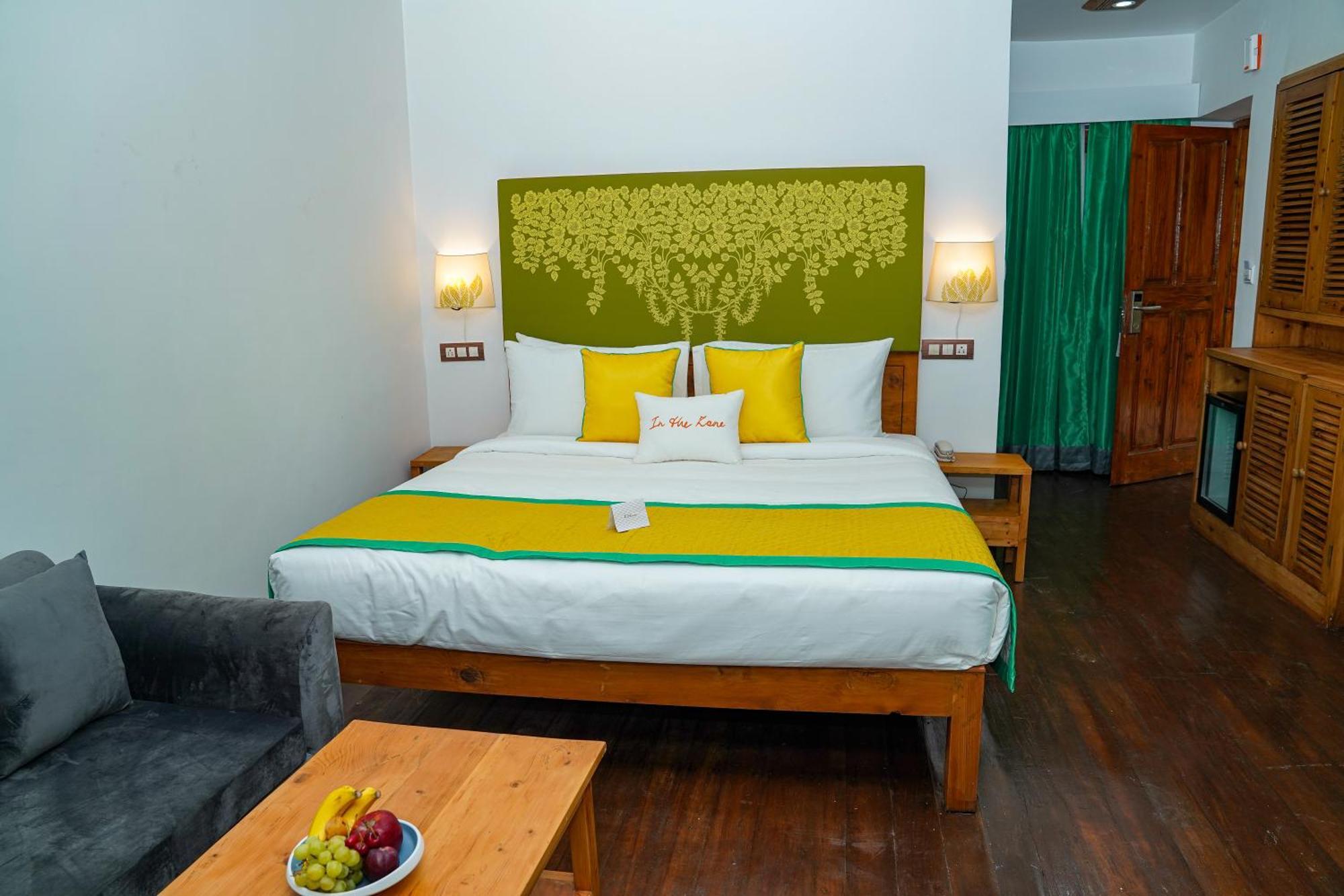 Hotel Zone Connect By The Park, Manali Esterno foto
