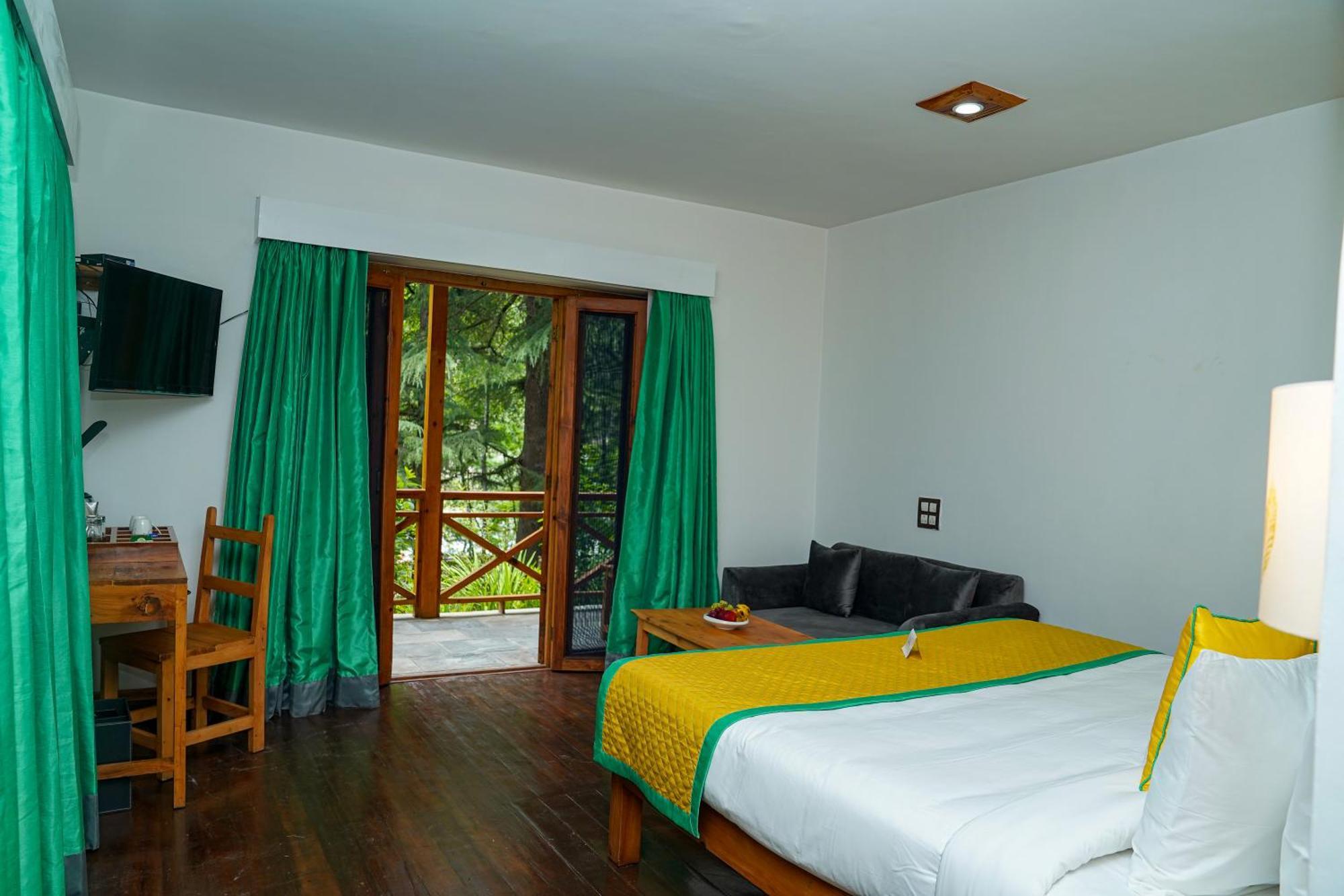 Hotel Zone Connect By The Park, Manali Esterno foto