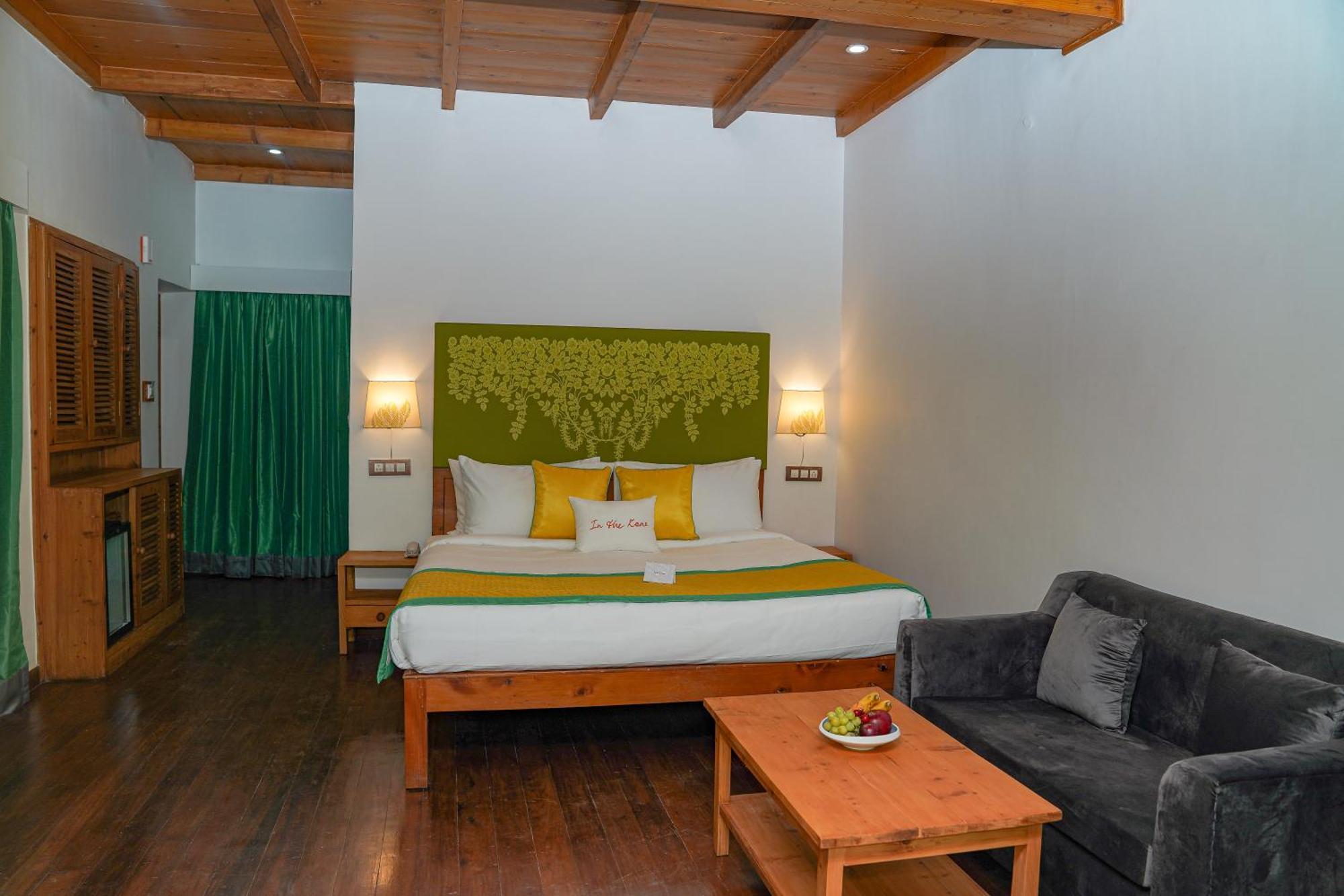 Hotel Zone Connect By The Park, Manali Esterno foto