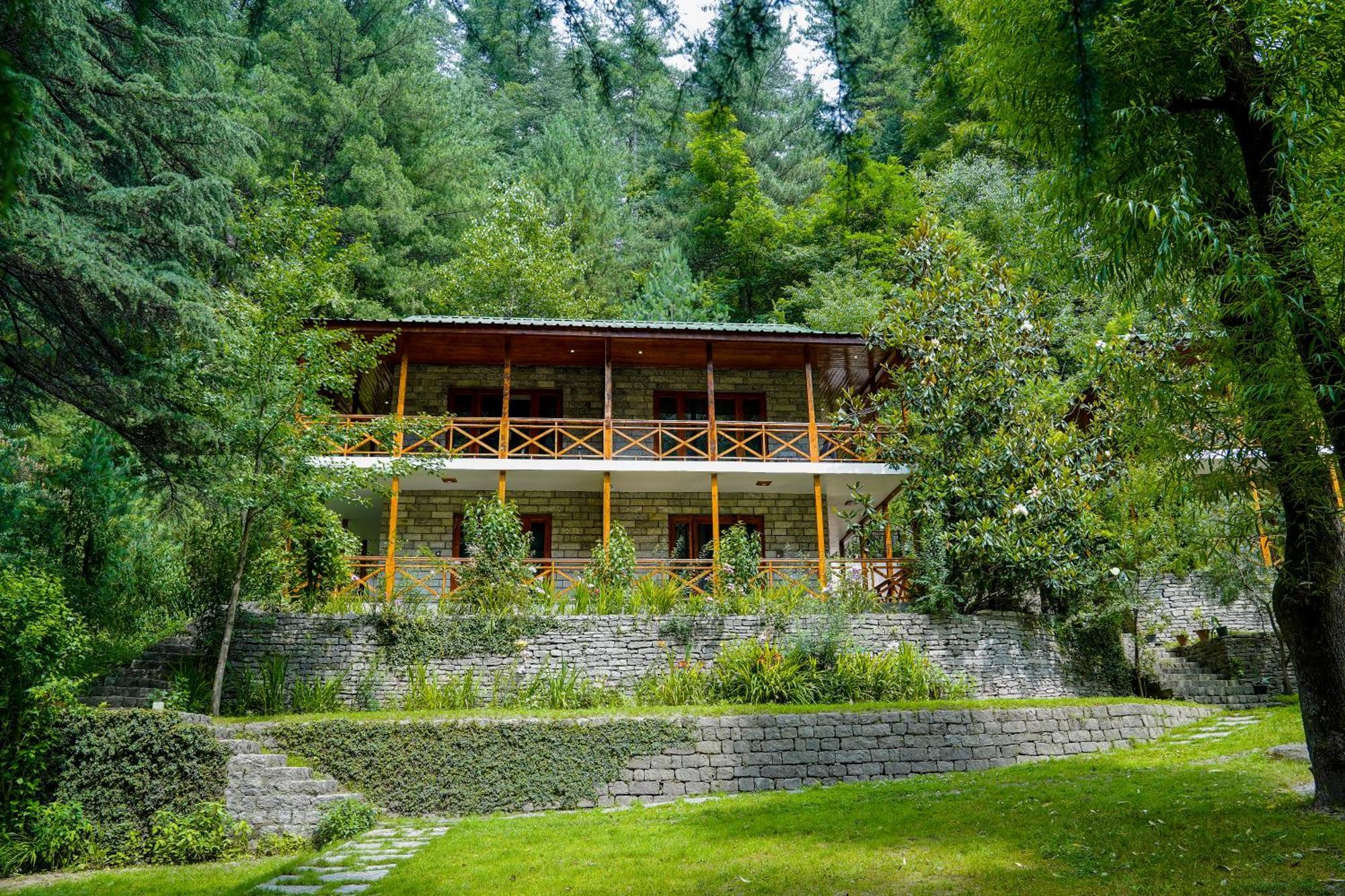 Hotel Zone Connect By The Park, Manali Esterno foto
